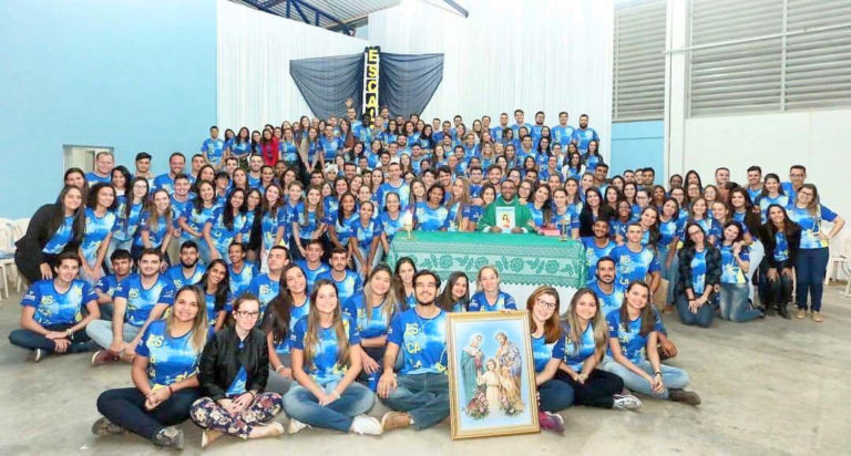 3º Retiro da Escalada reúne mais de 100 jovens em Lagoa da Prata