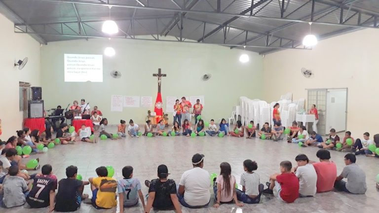 1° Jornada da catequese da Paróquia São Vicente de Paulo, em Bom Despacho